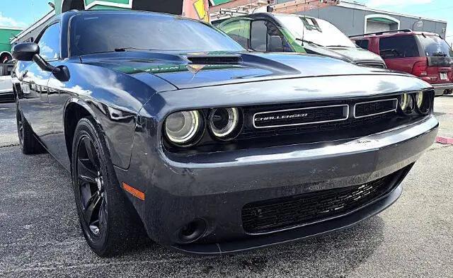 2018 Dodge Challenger SXT for sale in Miramar, FL