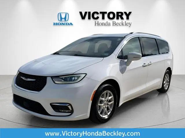 2022 Chrysler Pacifica Touring L for sale in Beckley, WV