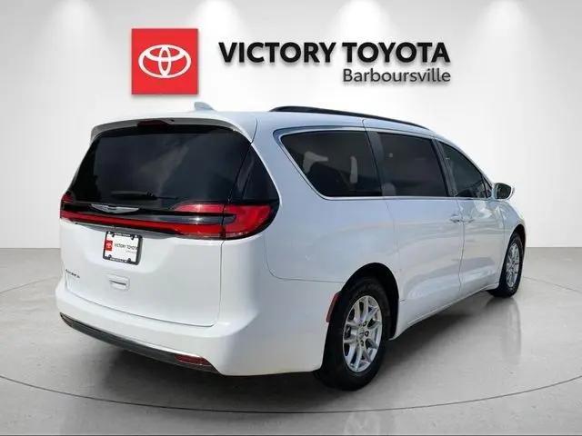 2022 Chrysler Pacifica Touring L