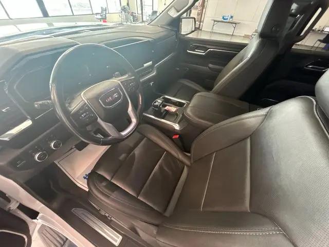 2023 GMC Sierra 1500 4WD Crew Cab Short Box SLT