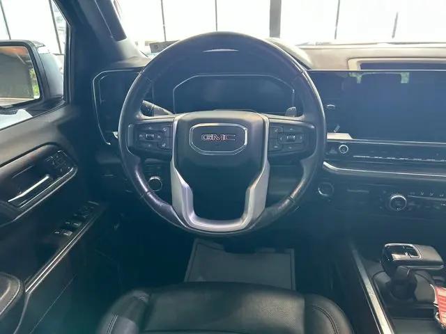 2023 GMC Sierra 1500 4WD Crew Cab Short Box SLT