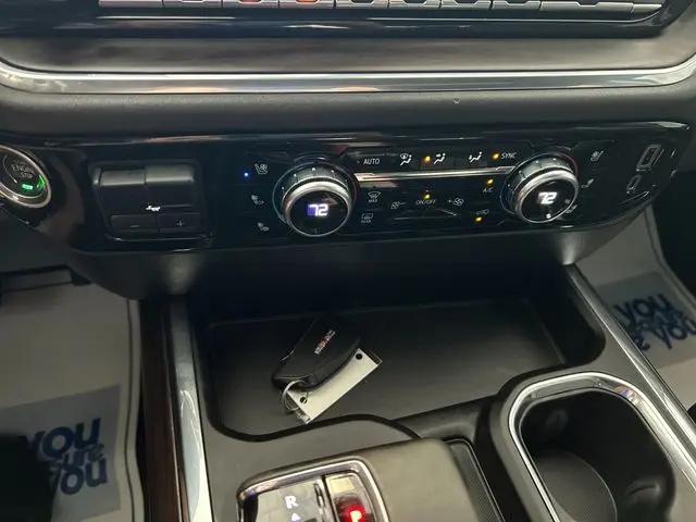 2023 GMC Sierra 1500 4WD Crew Cab Short Box SLT