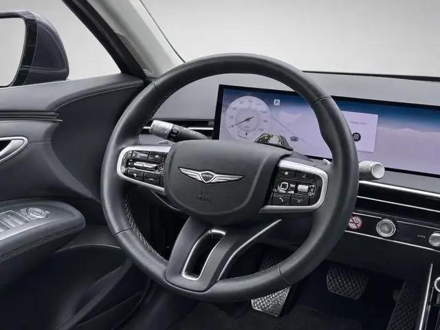 2026 Genesis GV70 2.5T