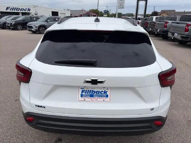 2026 Chevrolet Trax FWD LT