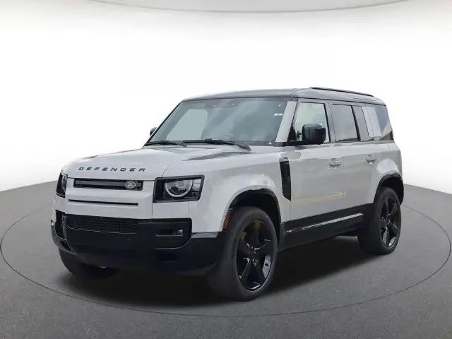 2026 Land Rover Defender P400 X-Dynamic SE for sale in Creve Coeur, MO