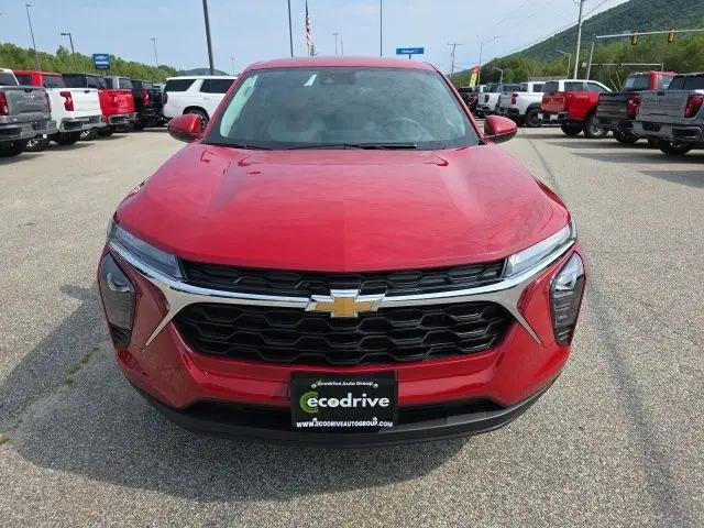 2026 Chevrolet Trax FWD LS