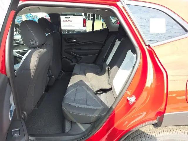 2026 Chevrolet Trax FWD LS