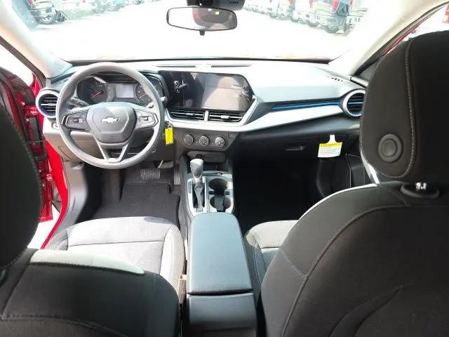 2026 Chevrolet Trax FWD LS