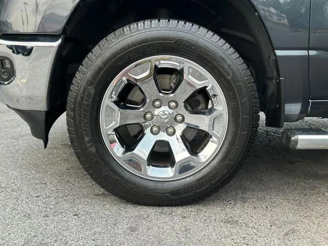 2019 Ram 1500 Big Horn/Lone Star Crew Cab 4x4 57 Box