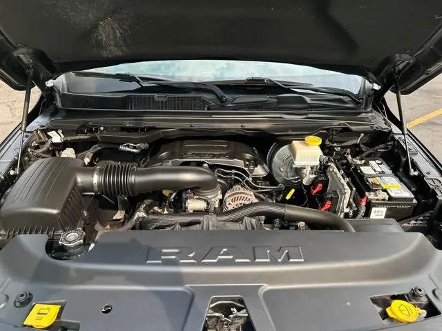 2019 Ram 1500 Big Horn/Lone Star Crew Cab 4x4 57 Box
