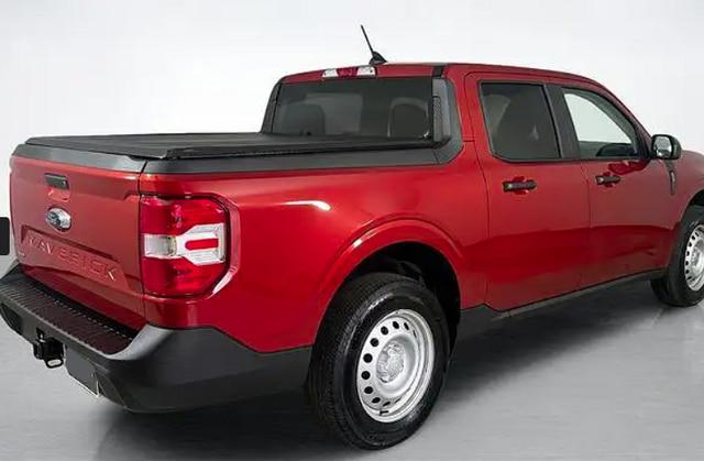 2024 Ford Maverick XL