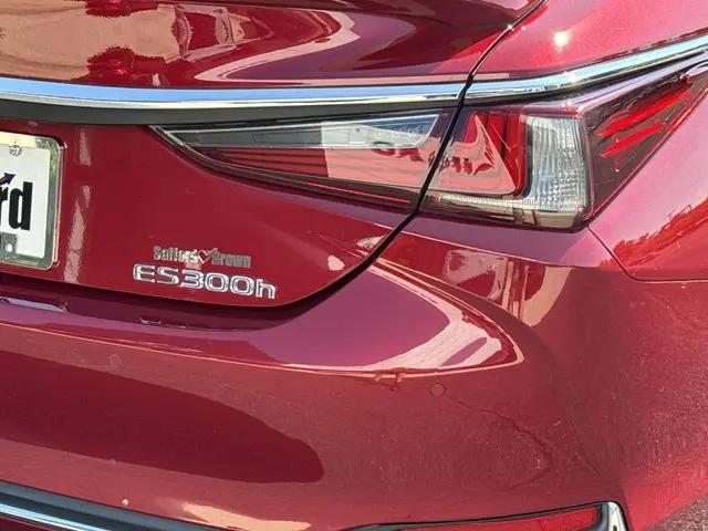 2021 Lexus ES 300h ES 300h
