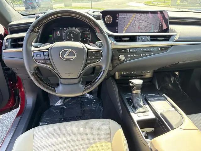 2021 Lexus ES 300h ES 300h