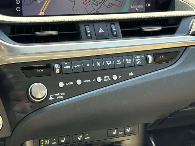 2021 Lexus ES 300h ES 300h