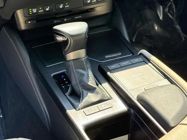 2021 Lexus ES 300h ES 300h