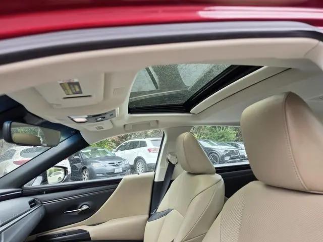 2021 Lexus ES 300h ES 300h