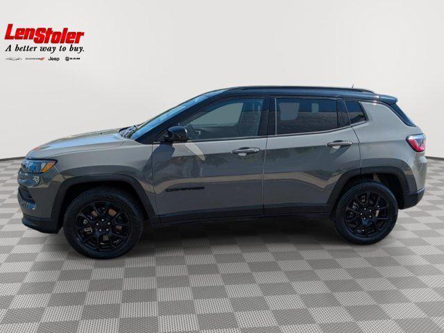 2023 Jeep Compass Altitude 4x4 2023 Jeep Compass Altitude 4x4
