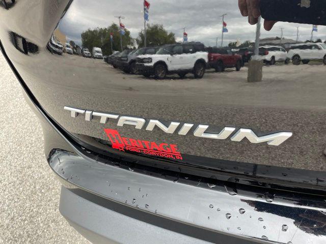 2021 Ford Edge Titanium