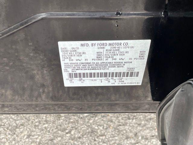 2021 Ford Edge Titanium