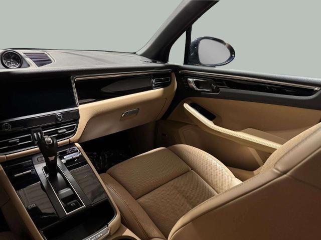 2023 Porsche Macan T