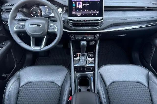 2025 Jeep Compass Latitude 4x4