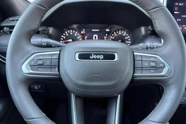 2025 Jeep Compass Latitude 4x4