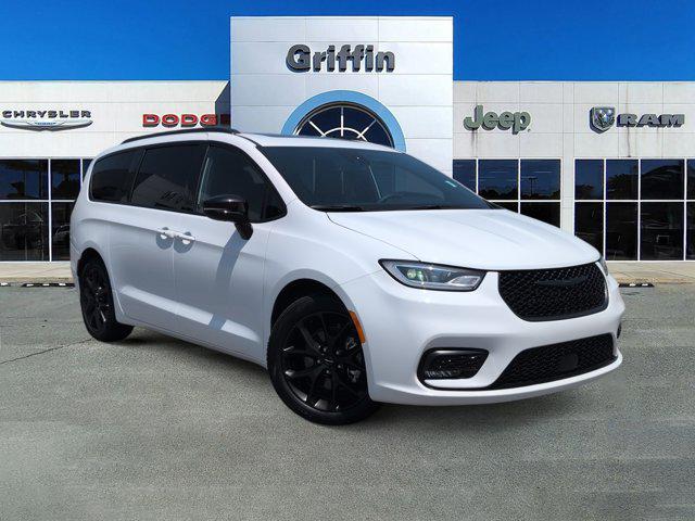 2025 Chrysler Pacifica Limited for sale in Tifton, GA