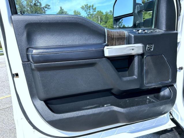 2021 Ford F-350 LARIAT