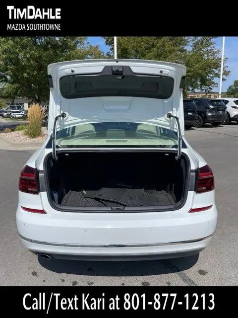 2017 Volkswagen Passat 1.8T SE