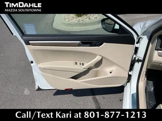 2017 Volkswagen Passat 1.8T SE