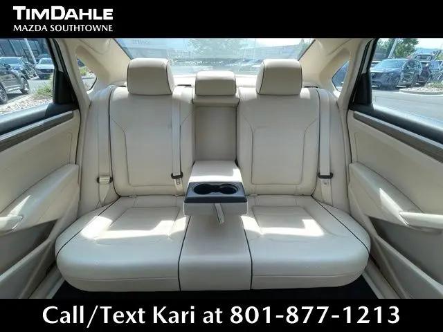 2017 Volkswagen Passat 1.8T SE