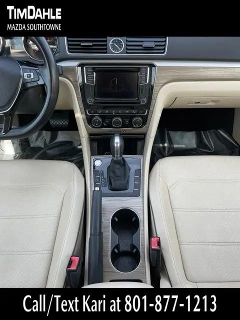 2017 Volkswagen Passat 1.8T SE