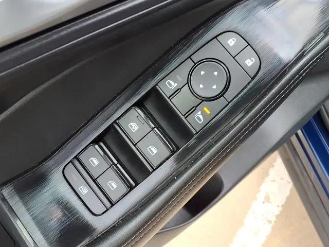 2024 Nissan Rogue SV FWD