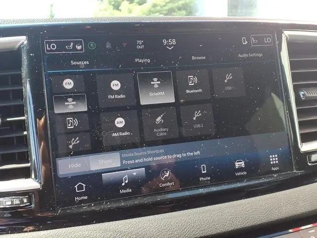 2025 Chrysler Pacifica Select