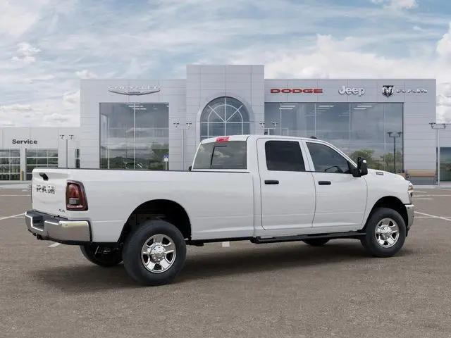 2026 Ram 2500 Tradesman Crew Cab 4x4 8 Box