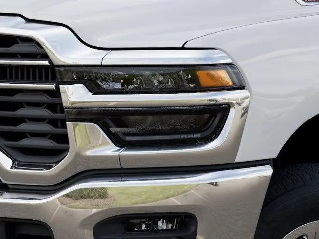 2026 Ram 2500 Tradesman Crew Cab 4x4 8 Box