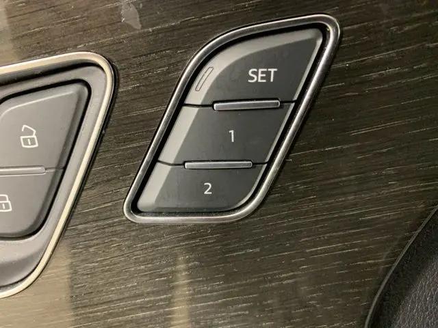 2025 Audi Q8 Premium Plus 55 TFSI quattro