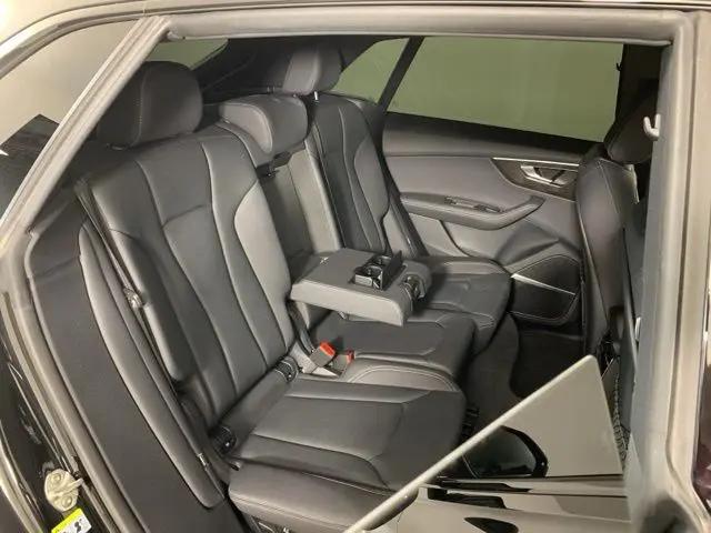 2025 Audi Q8 Premium Plus 55 TFSI quattro