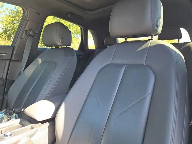 2020 Audi Q3 Premium Plus 45 TFSI S line quattro Tiptronic