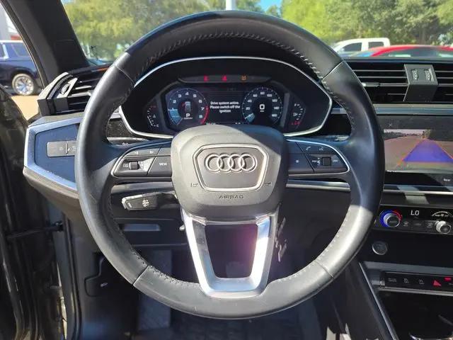 2020 Audi Q3 Premium Plus 45 TFSI S line quattro Tiptronic