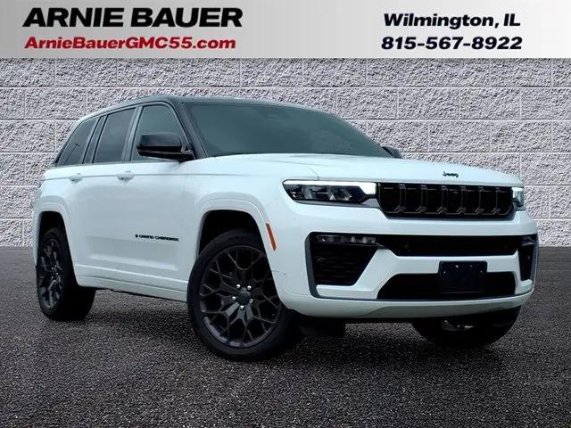 2026 Jeep Grand Cherokee Summit 4x4 for sale in Wilmington, IL