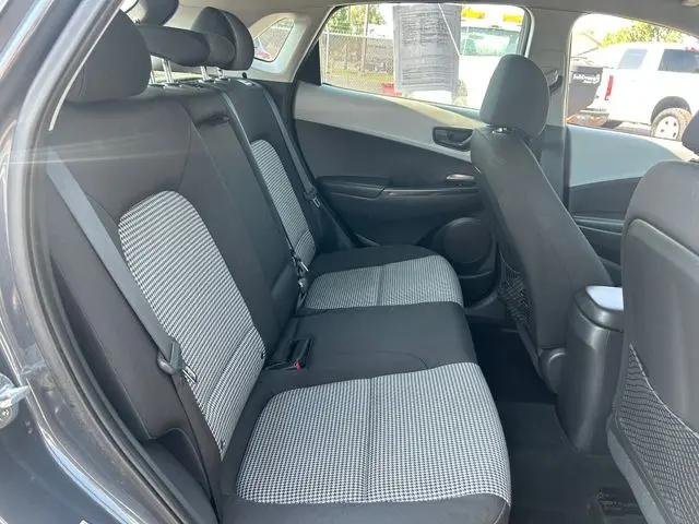 2021 Hyundai Kona SE