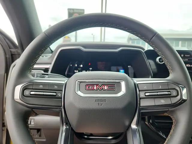 2026 GMC Canyon AT4, 4WD