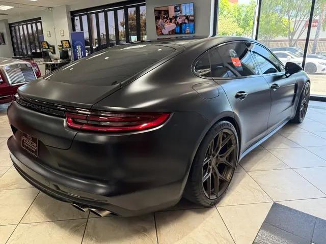2017 Porsche Panamera 4S