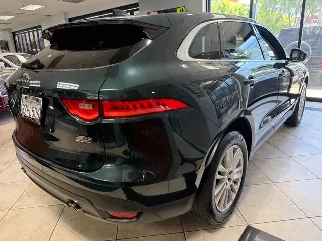 2018 Jaguar F-PACE 25t Prestige