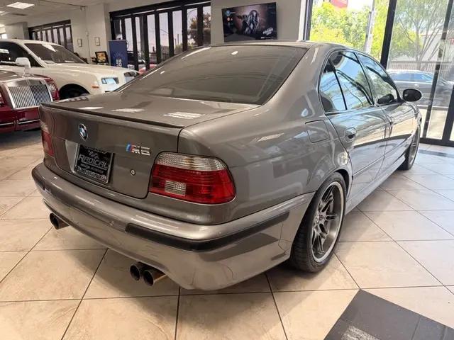 2002 BMW M5 Standard
