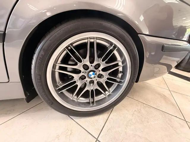2002 BMW M5 Standard