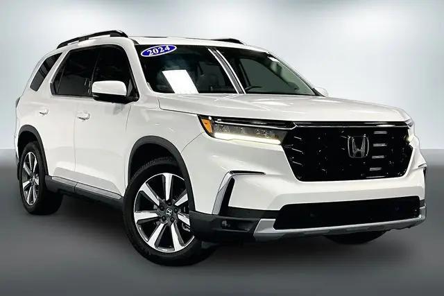 2024 Honda Pilot Touring for sale in Auburn, IN
