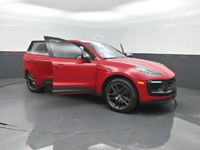 2023 Porsche Macan T