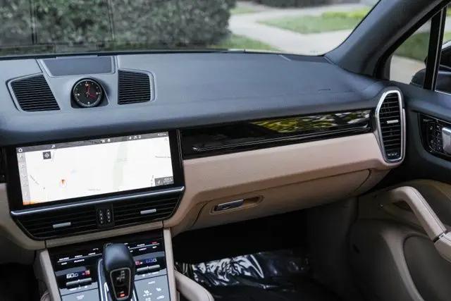 2019 Porsche Cayenne Cayenne